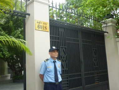 BẢO VỆ NHÀ RIÊNG