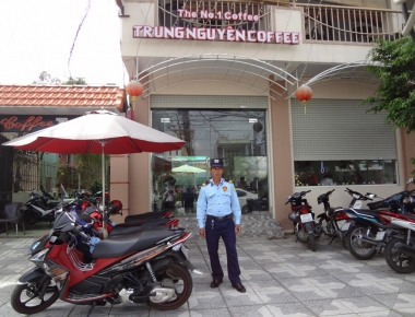 BẢO VỆ QUÁN CÀ PHÊ